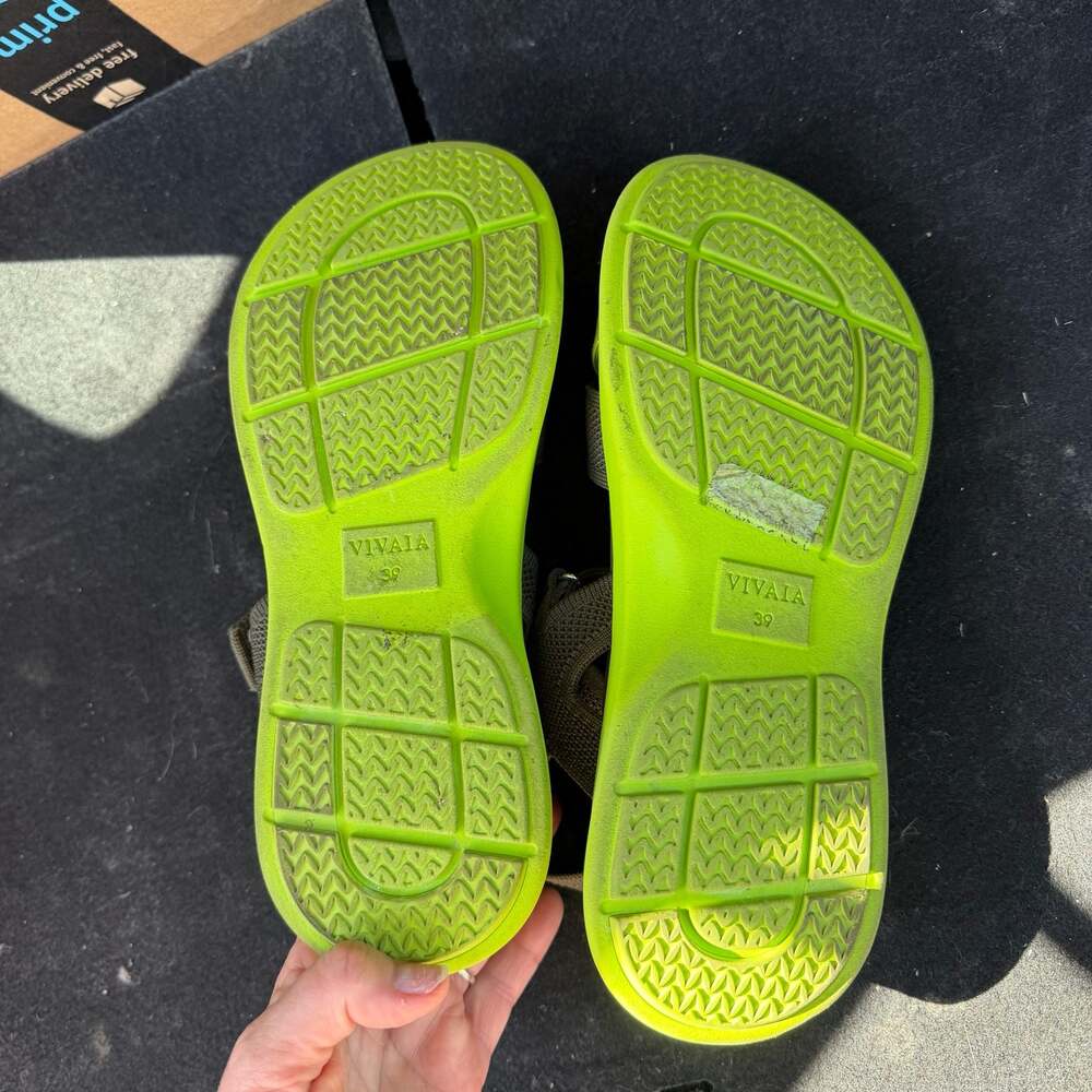 VIVAIA Women's Platform Sandals Olive Green & Neon Yellow Size 39 EU Size 8.5 US - Picture 2 of 7
